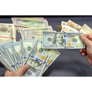 (国际期货直播室)美元直线跳水！美联储降息大消息！