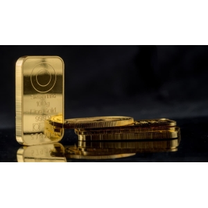 圣诞节前金价暴涨,现货金升破4500美元再创新高